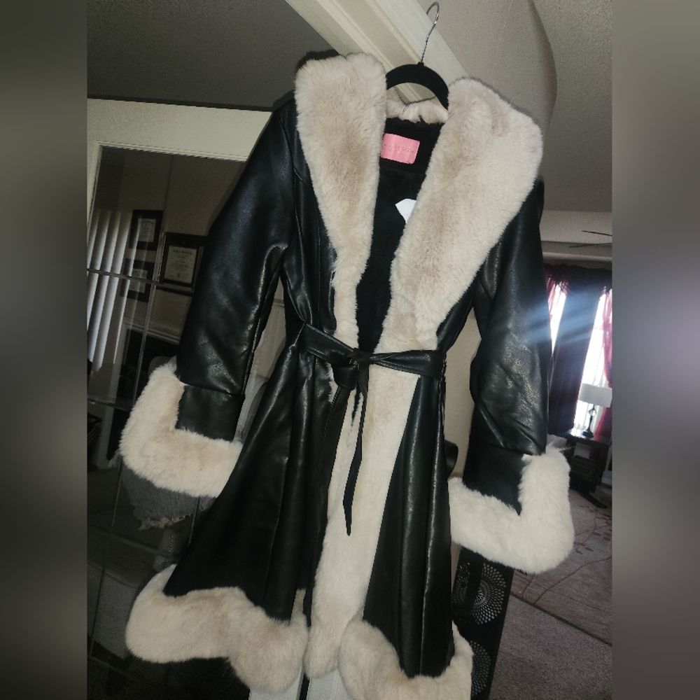 Women's faux Leather Fashion Coat
